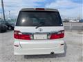 2004 Toyota Alphard