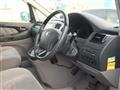 2005 Toyota Alphard