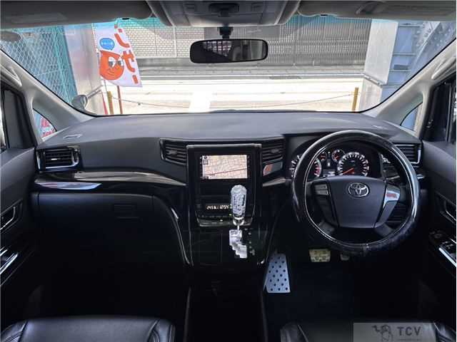 2010 Toyota Vellfire