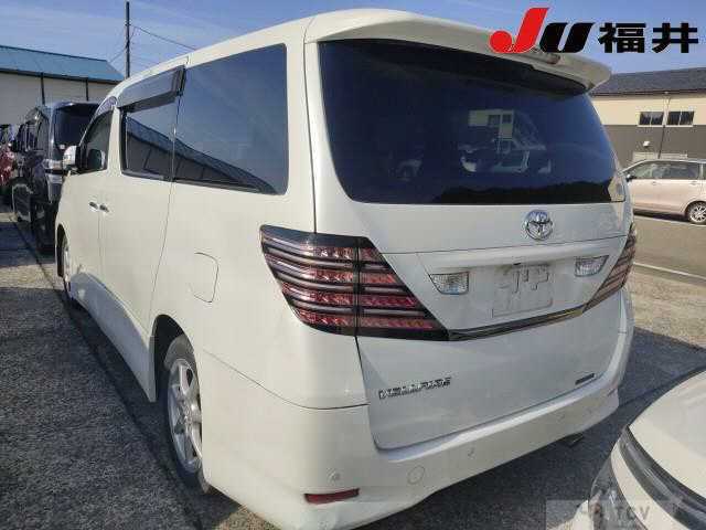 2010 Toyota Vellfire