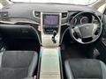 2013 Toyota Vellfire