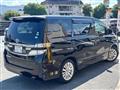 2013 Toyota Vellfire