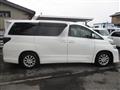 2012 Toyota Vellfire
