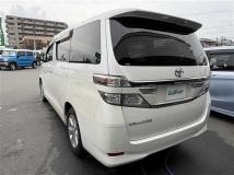 2012 Toyota Vellfire