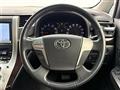 2013 Toyota Alphard