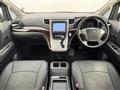 2013 Toyota Alphard