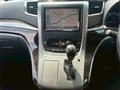 2012 Toyota Vellfire