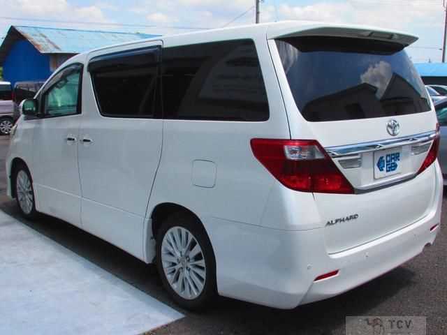 2012 Toyota Alphard