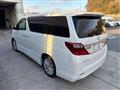 2012 Toyota Alphard