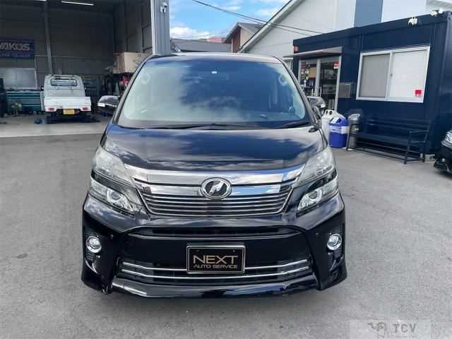 2012 Toyota Vellfire