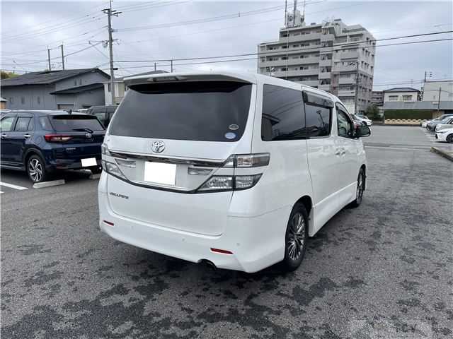 2012 Toyota Vellfire