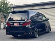 2012 Toyota Alphard