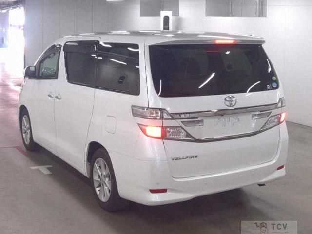 2011 Toyota Vellfire