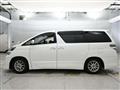 2013 Toyota Vellfire