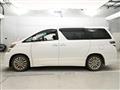 2011 Toyota Vellfire