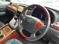 2011 Toyota Vellfire