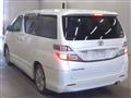 2011 Toyota Vellfire