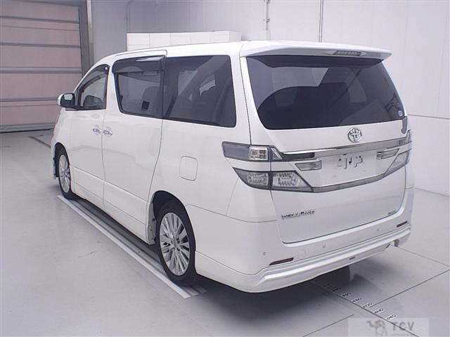 2014 Toyota Vellfire