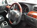 2010 Toyota Alphard