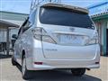 2011 Toyota Vellfire