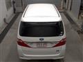 2013 Toyota Alphard