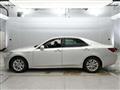 2013 Toyota Crown Hybrid