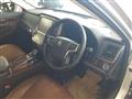 2013 Toyota Crown Hybrid