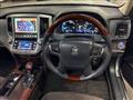 2013 Toyota Crown Hybrid