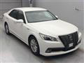 2015 Toyota Crown Hybrid