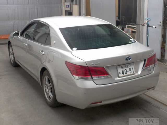2014 Toyota Crown