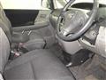 2006 Toyota Voxy