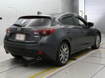 2015 Mazda Axela Sport