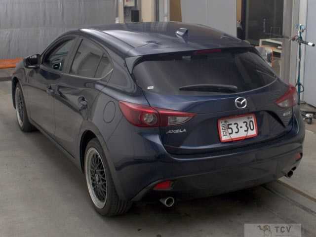 2014 Mazda Axela Sport