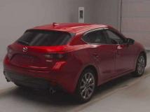 2015 Mazda Axela Sport