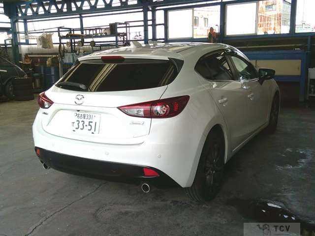 2015 Mazda Axela Sport