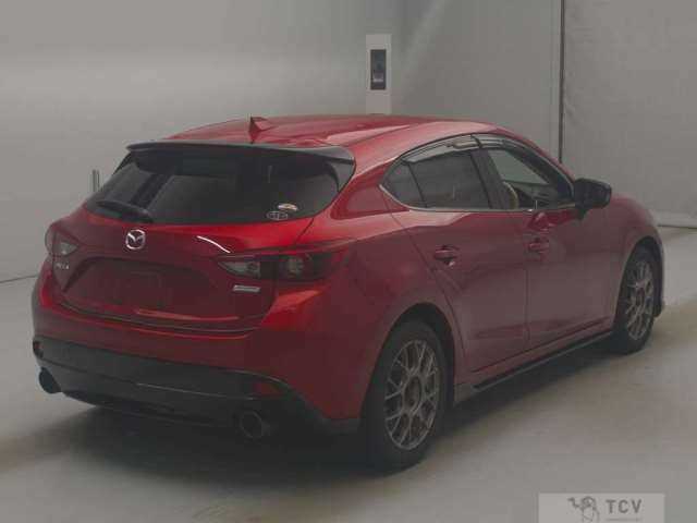 2015 Mazda Axela Sport