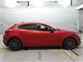 2013 Mazda Axela Sport