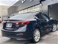 2013 Mazda Axela