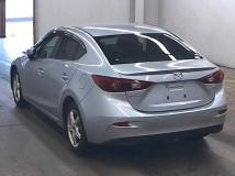 2017 Mazda Axela Hybrid