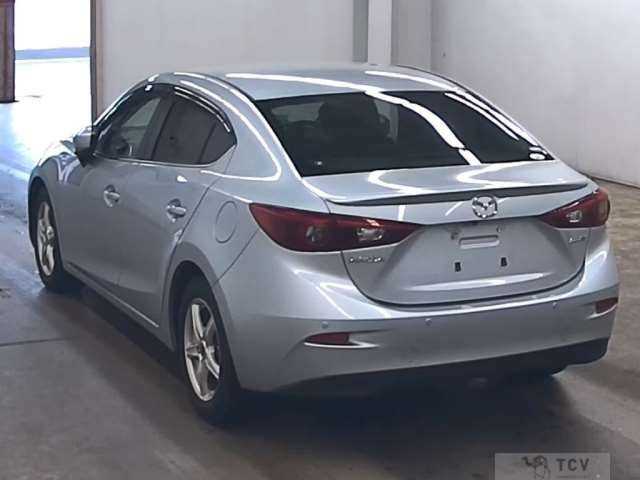 2017 Mazda Axela Hybrid