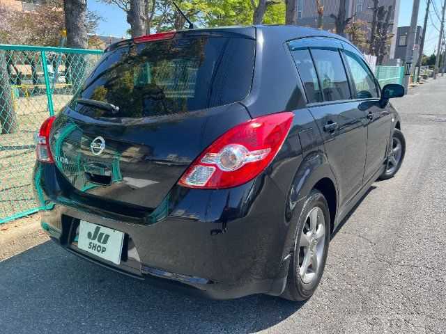 2012 Nissan Tiida