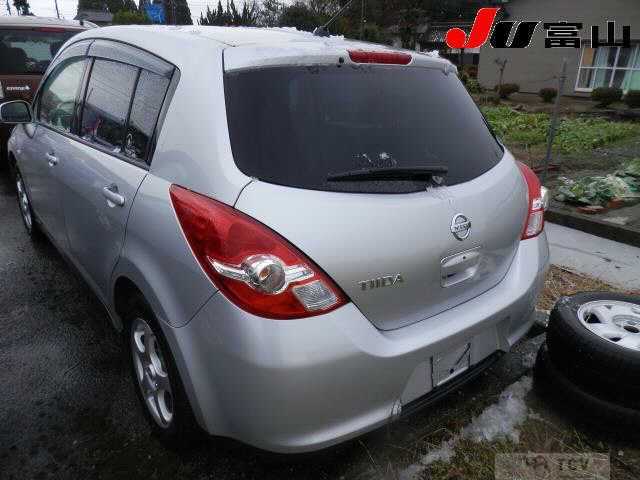 2012 Nissan Tiida