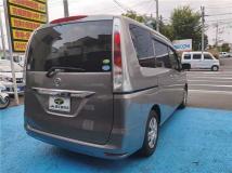 2011 Nissan Serena