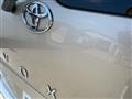 2004 Toyota Voxy