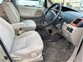 2004 Toyota Noah