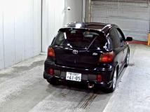 2004 Toyota Vitz