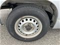 2004 Toyota Succeed Van