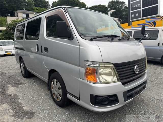 2009 Nissan Caravan