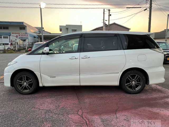 2009 Toyota Estima Hybrid