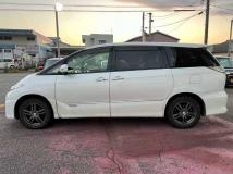 2009 Toyota Estima Hybrid